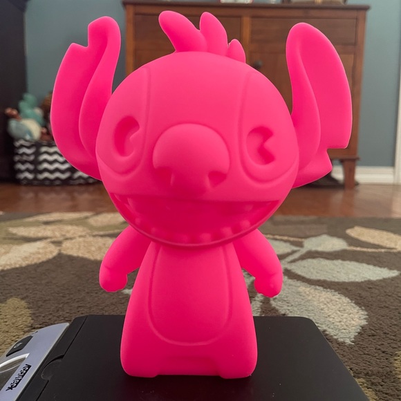 3D Stitch Case - Picture 1 of 8